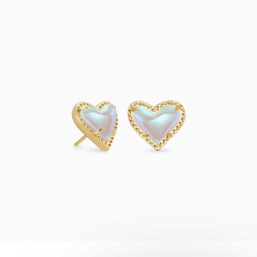Ari Heart Gold Stud Earrings in Dichroic Glass